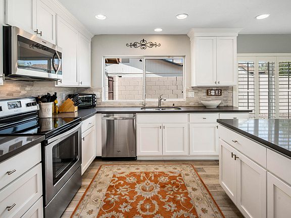 4th image of 4925 E Andora Dr