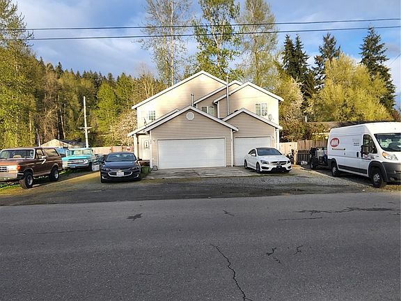 2nd image of 102 River Ave SE