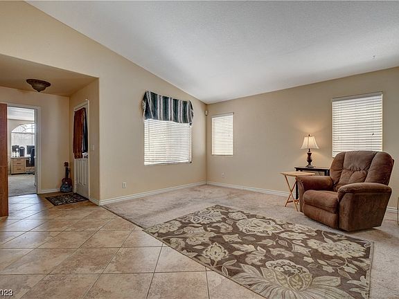 4th image of 2108 Spanish Town Ave