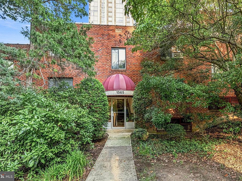 1st image of 1565 N Colonial Ter APT 204Z
