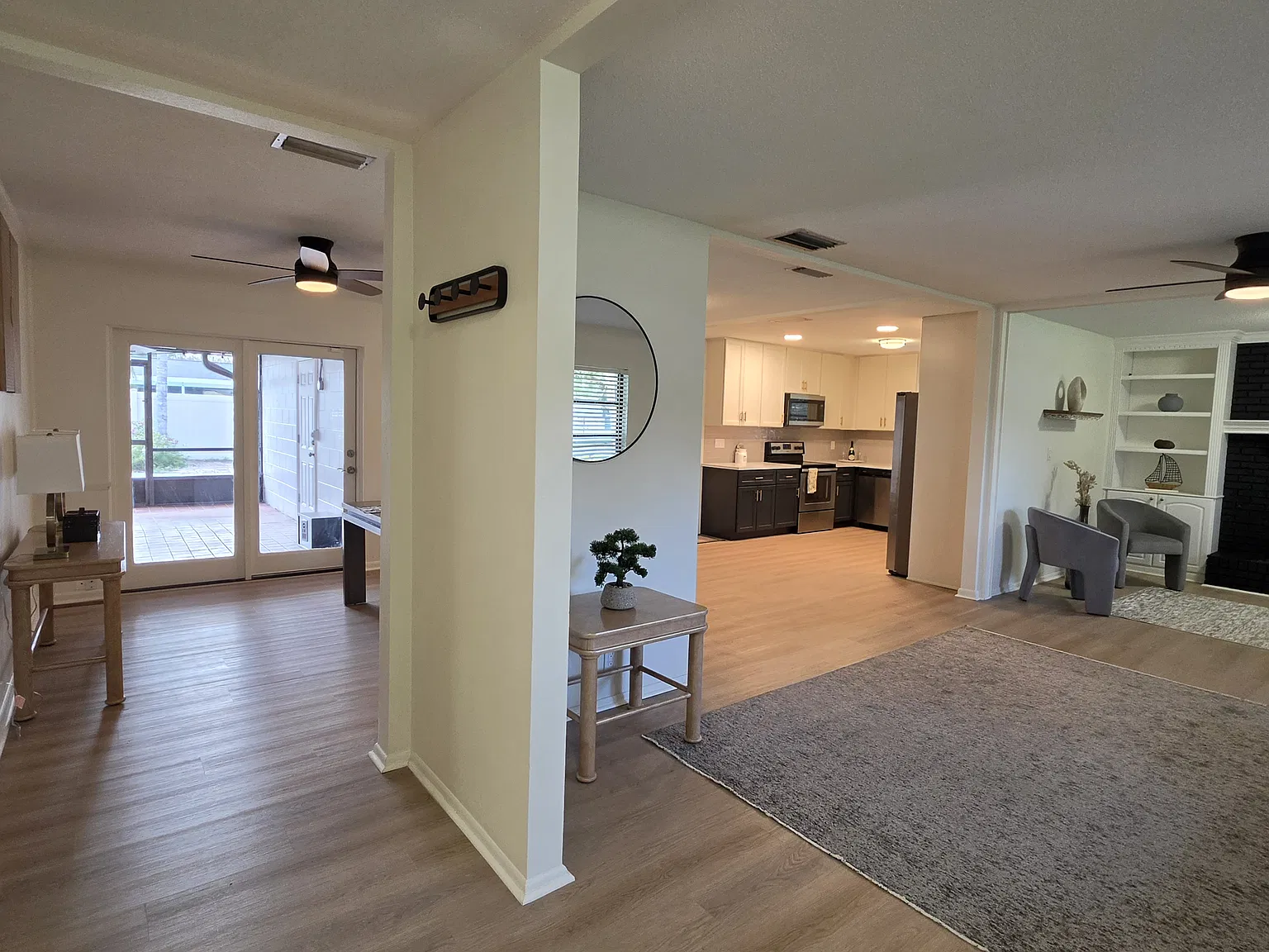3 bed, 1785 sqft, $3,150 — Photo 2