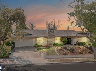 1069 Bart Cir, Thousand Oaks, CA 91360