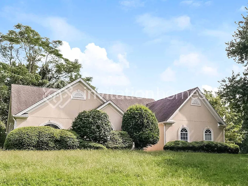5005 Edisto Ln