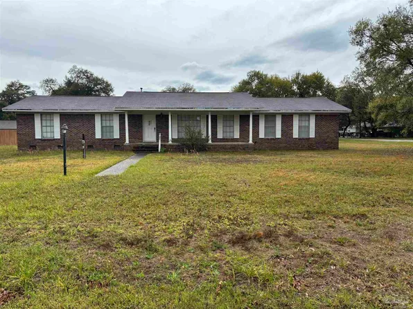 8751 Wren Dr, Pensacola, FL 32534