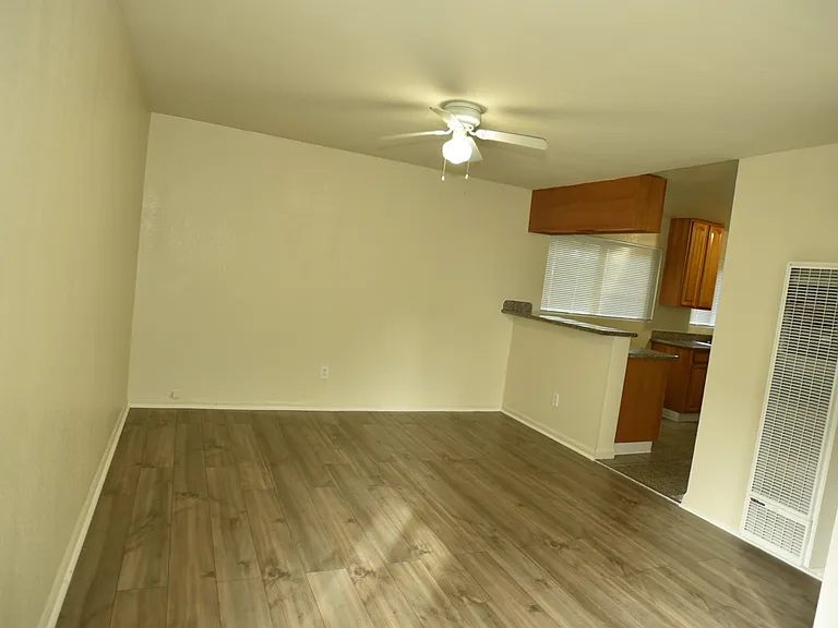 14817 Bancroft Ave #14817 — Photo 5