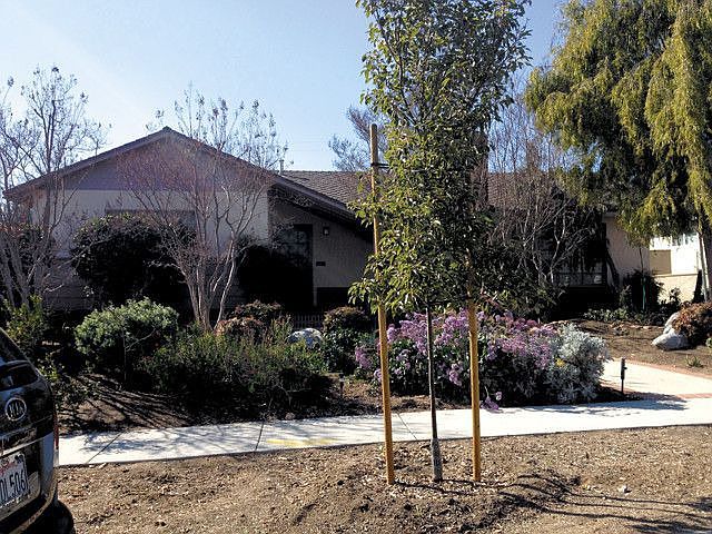 1st image of 1113 Oakdale Ave