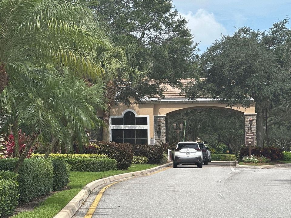 1st image of 10419 Pearwood Pl