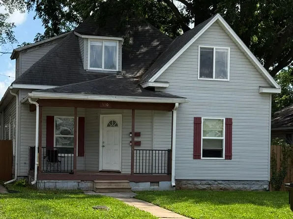 930 W Poplar Street, Springfield, MO 65802