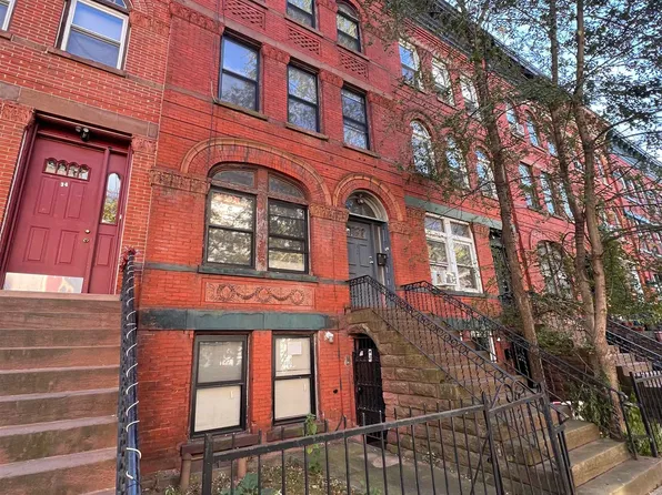 32 Monticello Ave, Jersey City, NJ 07304