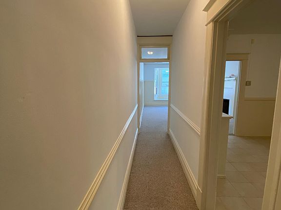 4th image of 1595 Clay St #28