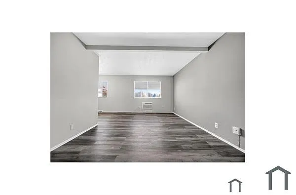 Building Photo - 16218 Maple Heights Blvd #102A