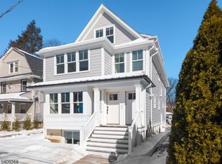 96 Watchung Ave Floor 2, Montclair, NJ 07043