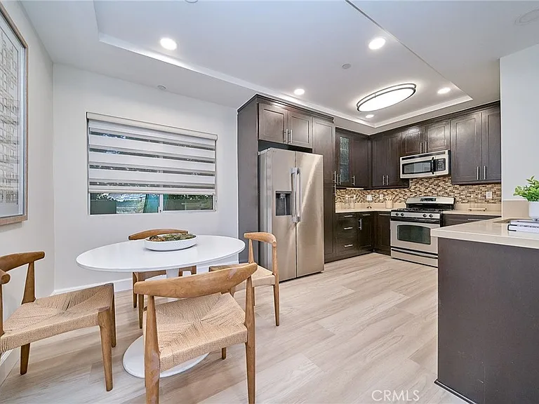 5525 W Olympic Blvd #202 — Photo 13