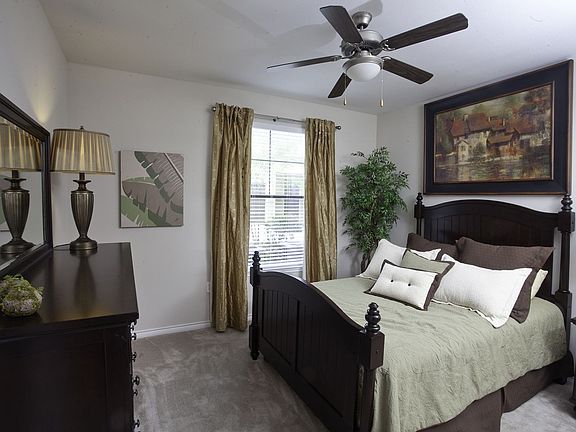 Model Bedroom