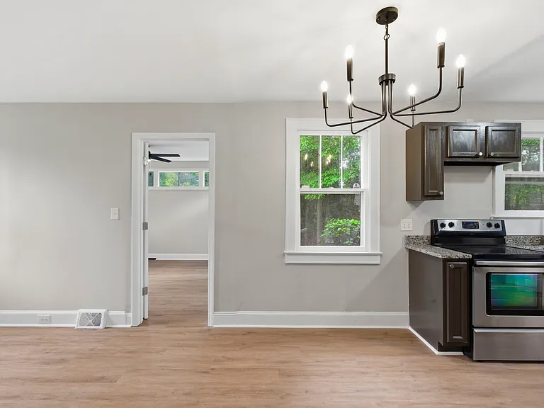 4412 Palmetto Ave — Photo 24