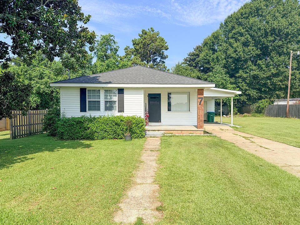 1st image of 7 Hensarling Dr