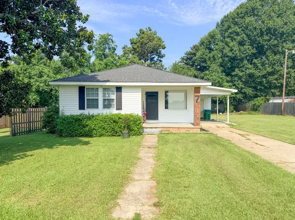 7 Hensarling Dr, Petal, MS 39465