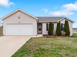 1701 Saint Charles Dr, Hillsboro, MO 63050