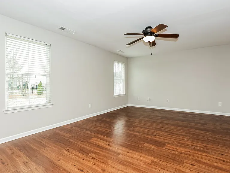2928 Weston Blvd — Photo 8