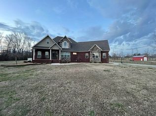 339 E Henderson Rd, Boaz, AL 35957