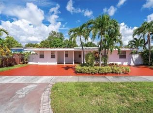 10245 SW 37th Ter, Miami, FL 33165