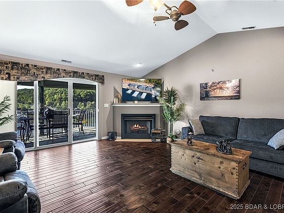 2nd image of 786 Pershing Dr #4A