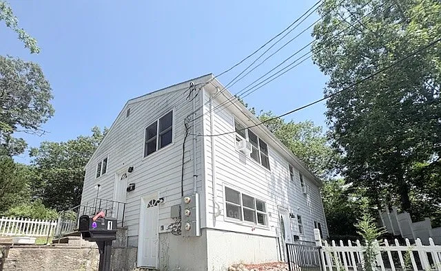 2 bed, 920 sqft, $2,900 — Photo 1