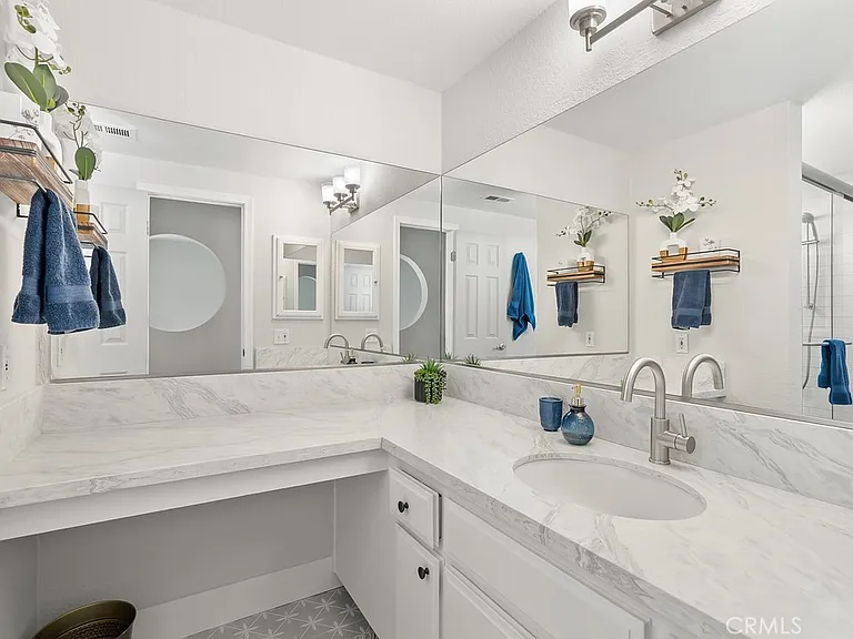 45436 Driftwood Dr — Photo 45