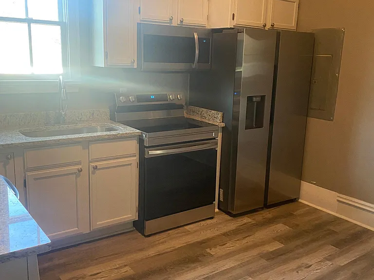 661 Gillette Ave SW — Photo 9