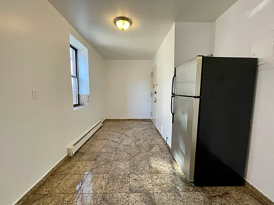 Rented by Mauro Bros Real Estate Services LLC | media 32