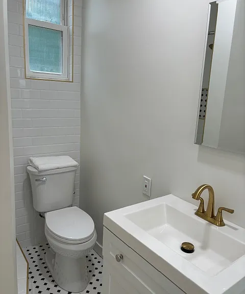 3410 Crest Dr — Photo 12
