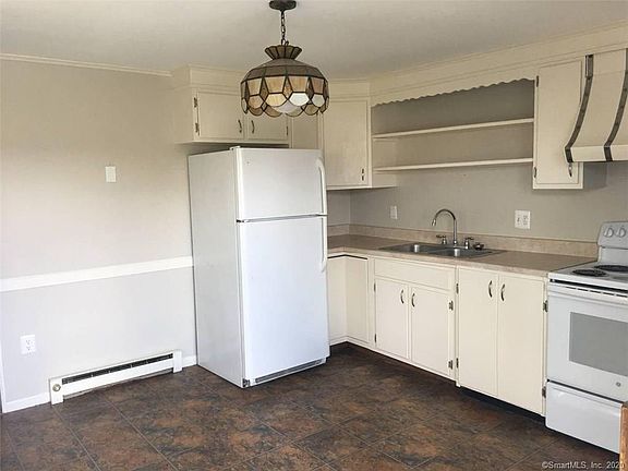 4th image of 110 Beachview Ave Unit 202