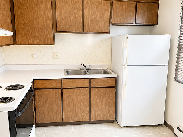 Freedom Park Apartments — Photo 10