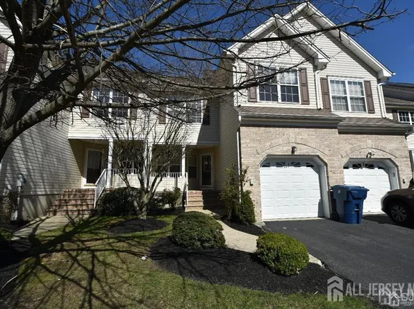 47 Jared Dr, North Brunswick, NJ 08902