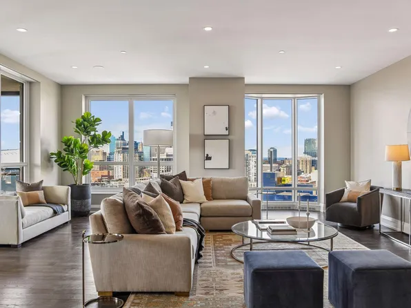 1111 W River Pkwy #21B, Minneapolis, MN 55415