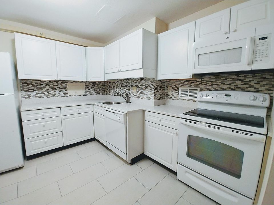 1st image of 100 Monmouth St #202