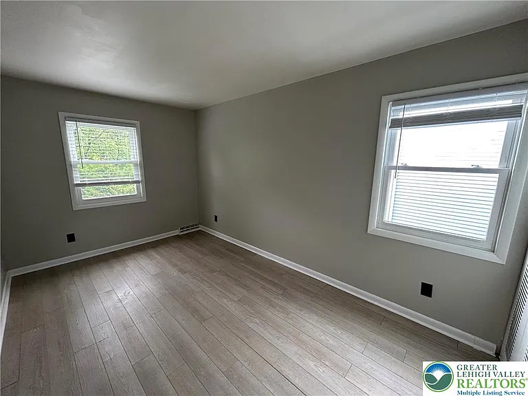 226 Vista Dr — Photo 10