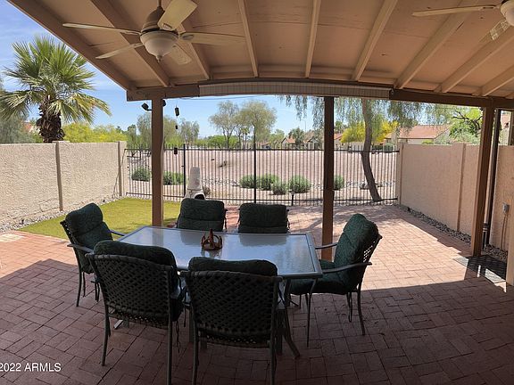 4th image of 1647 N Sierra Vista Dr