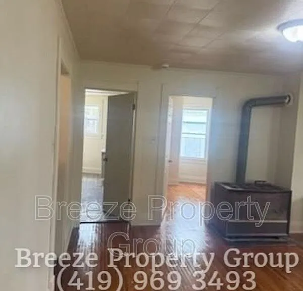 228 Langdon St — Photo 1