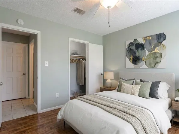11519 Pecan Creek Pkwy APT 9, Austin, TX 78750