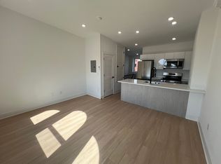 4253 Viola, Philadelphia, PA 19104