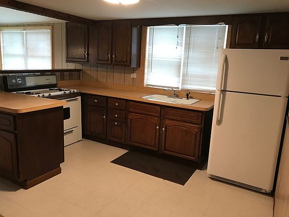 5th image of 22995 W Lake Shore Dr