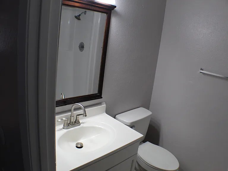 857 Lyndhurst St #D — Photo 5