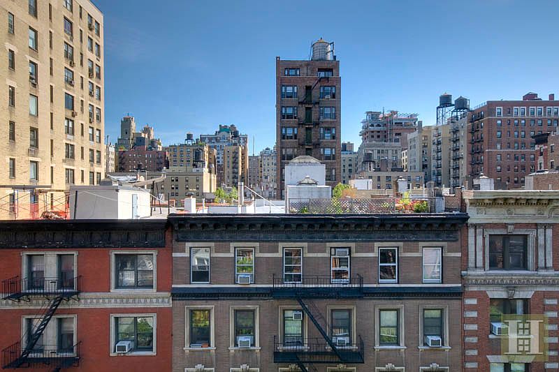 2nd image of 324 W 83rd St APT 7W