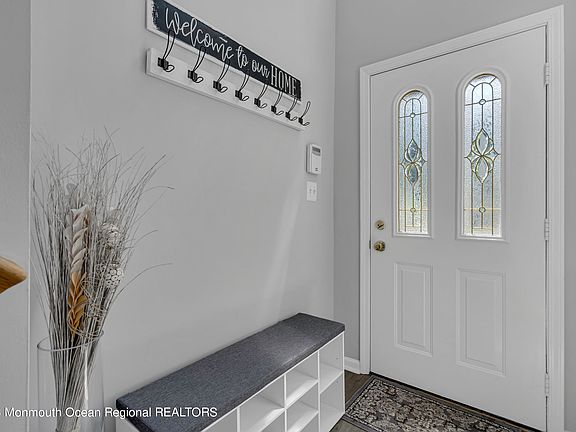 5th image of 335 Wilshire Drive #3036