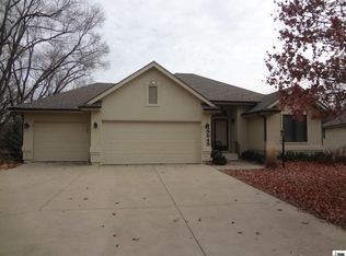 5945 SW 31st St, Topeka, KS 66614