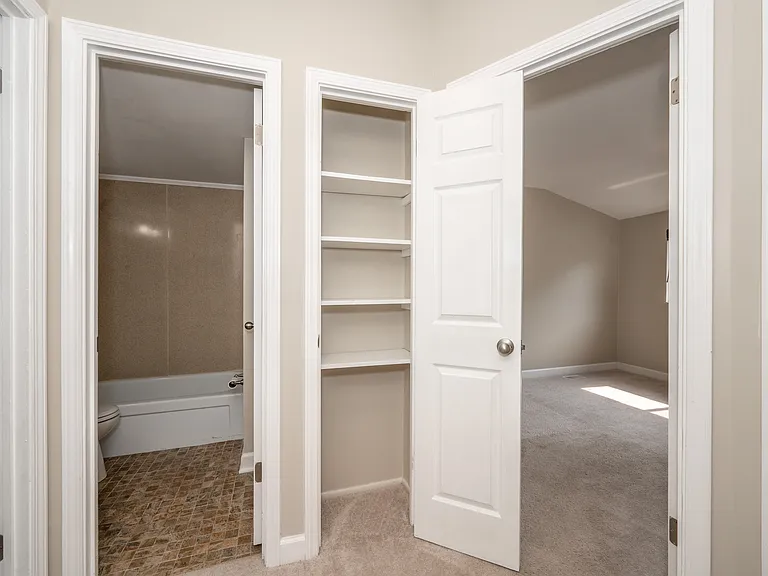 7752 Montgomery Rd #55 — Photo 31