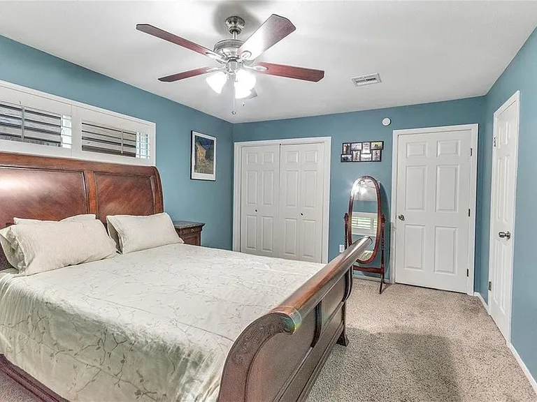 5610 Duxbury St — Photo 11