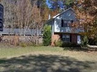 110 Shadow Moss Dr, Athens, GA 30605