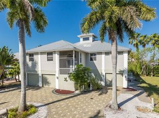 17910 Grey Heron Ct, Fort Myers Beach, FL 33931